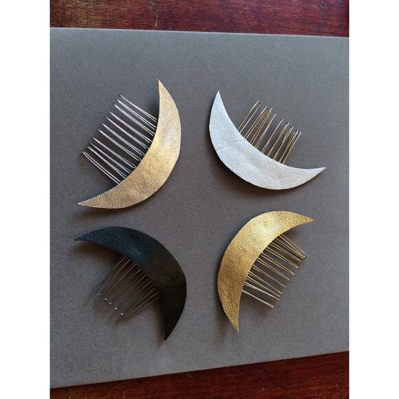 Artisan Handmade Leather Crescent Moon Celestial hair comb -cream cobble - Picture 9 of 9